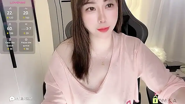 Snapshot of Alano-01 chatting on March 23, 2025, 5:32 am Alano-01 online show from March 23, 2025, 5:32 am