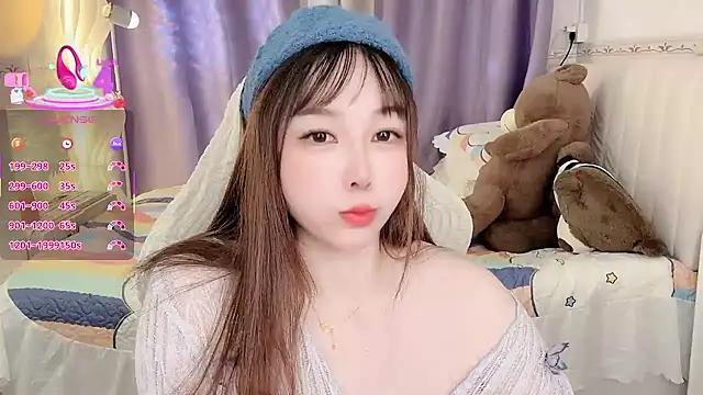 Snapshot of Alano-01 chatting on October 5, 2025, 4:11 am Alano-01 online show from October 5, 2025, 4:11 am