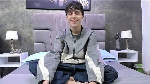 bruce hans online show from September 14, 2025, 11:42 am