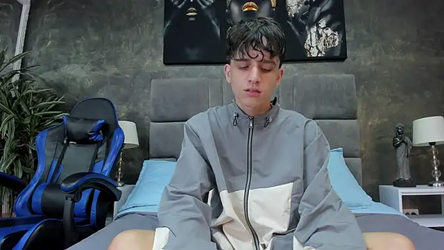 bruce hans online show from October 23, 2025, 12:48 pm