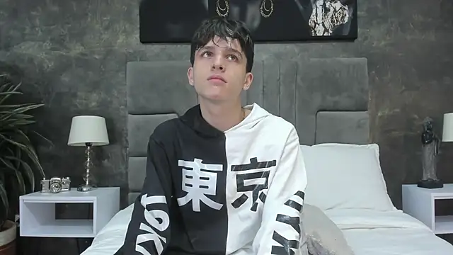 bruce hans online show from October 30, 2025, 11:44 am