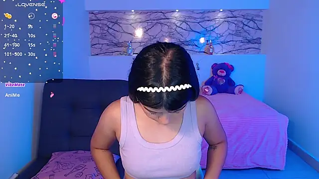 IslaBlaze online show from January 29, 2025, 12:02 pm