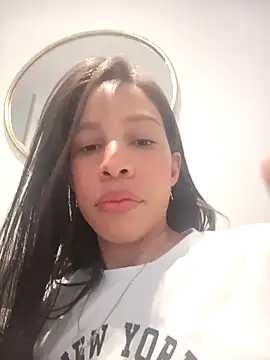 Keyler True18 online show from February 19, 2025, 6:43 pm