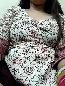 Snapshot of Alfiza46 chatting on March 14, 2025, 3:36 pm Alfiza46 online show from March 14, 2025, 3:36 pm