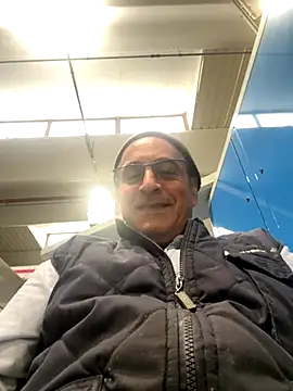 Snapshot of sempreilmio2 chatting on November 19, 2025, 11:54 am sempreilmio2 online show from November 19, 2025, 11:54 am