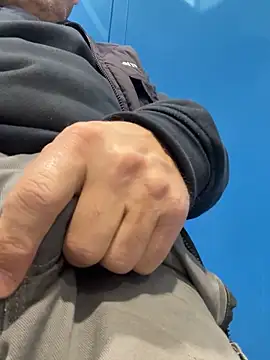 Snapshot of sempreilmio2 chatting on November 28, 2025, 11:46 am sempreilmio2 online show from November 28, 2025, 11:46 am