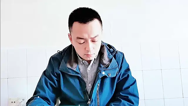 swg176 online show from October 22, 2025, 7:30 am