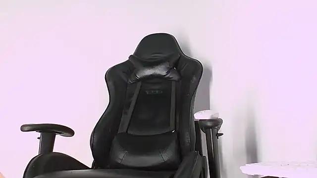 matteo rivas online show from April 22, 2026, 11:56 am