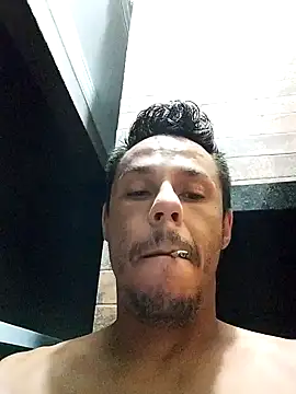 Santanacumxplod online show from January 25, 2025, 2:37 am