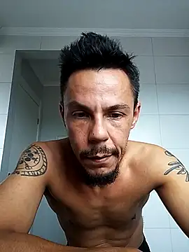 Santanacumxplod online show from October 18, 2025, 12:17 pm