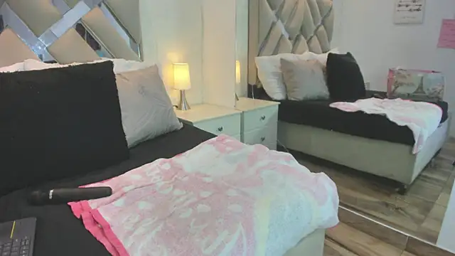 raquell moore online show from January 12, 2026, 5:07 pm