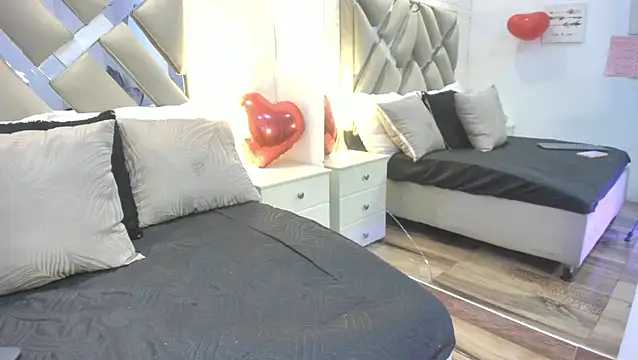 raquell moore online show from February 20, 2026, 12:16 pm