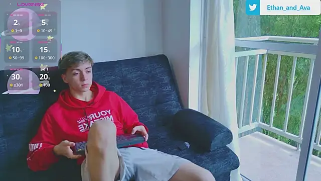 ethan and ava online show from October 19, 2025, 1:12 pm