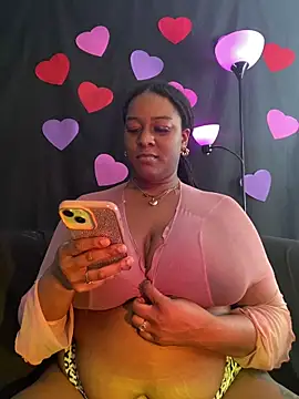 xoxoHotCoCo online show from February 17, 2026, 4:24 pm