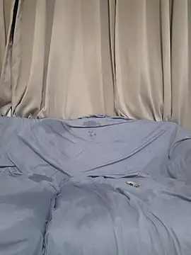 ABRAHAMBOLENA online show from April 2, 2026, 4:43 am