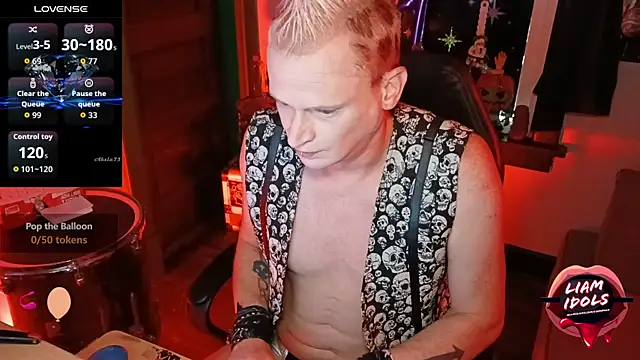 LiamIdols online show from November 4, 2025, 8:08 pm