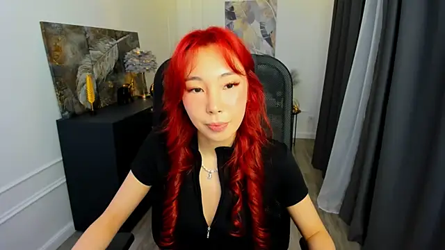 Snapshot of AnnaReyla chatting on May 3, 2026, 7:09 pm AnnaReyla online show from May 3, 2026, 7:09 pm