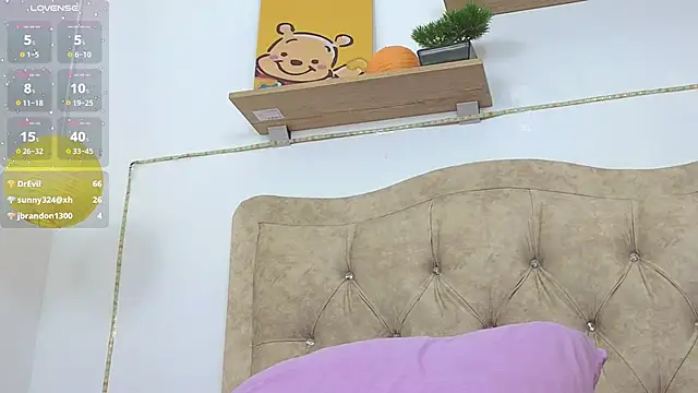 SERAFINA  online show from February 27, 2025, 2:43 pm