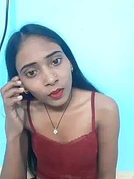 Snapshot of Divya-2007 chatting on February 9, 2025, 8:54 am Divya-2007 online show from February 9, 2025, 8:54 am