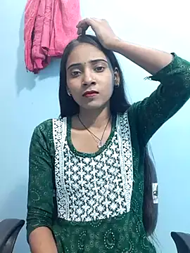 Snapshot of Divya-2007 chatting on February 13, 2025, 7:13 am Divya-2007 online show from February 13, 2025, 7:13 am