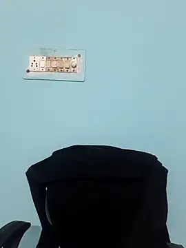 Snapshot of Divya-2007 chatting on February 16, 2025, 7:48 am Divya-2007 online show from February 16, 2025, 7:48 am