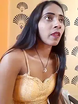 Snapshot of Divya-2007 chatting on February 18, 2025, 9:43 am Divya-2007 online show from February 18, 2025, 9:43 am