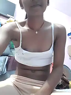 Snapshot of Divya-2007 chatting on March 19, 2025, 5:08 am Divya-2007 online show from March 19, 2025, 5:08 am