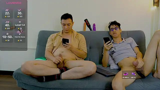 Cum hunters online show from February 1, 2025, 5:37 pm