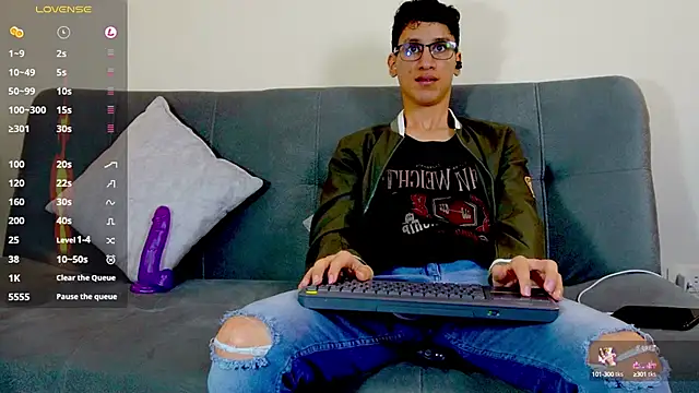 Cum hunters online show from March 22, 2025, 3:41 am