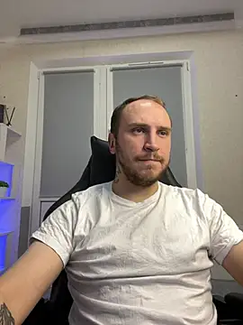  XxX-XxX  online show from February 26, 2025, 3:10 am