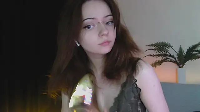 Snapshot of miuri_miy chatting on February 9, 2025, 7:30 pm miuri miy online show from February 9, 2025, 7:30 pm