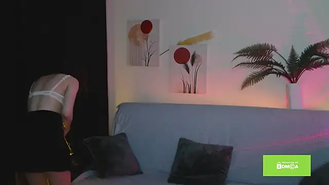 Snapshot of miuri_miy chatting on February 10, 2025, 4:04 pm miuri miy online show from February 10, 2025, 4:04 pm