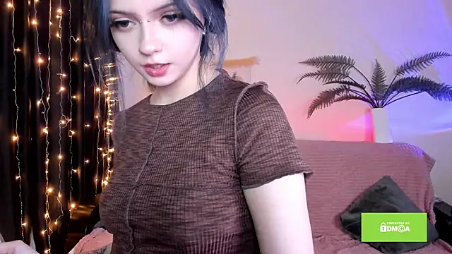 Snapshot of miuri_miy chatting on February 19, 2025, 5:27 pm miuri miy online show from February 19, 2025, 5:27 pm