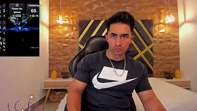 Snapshot of Brad_Summer chatting on March 14, 2025, 5:35 pm Brad Summer online show from March 14, 2025, 5:35 pm