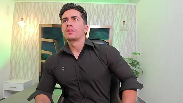 Snapshot of Brad_Summer chatting on March 21, 2025, 5:23 pm Brad Summer online show from March 21, 2025, 5:23 pm