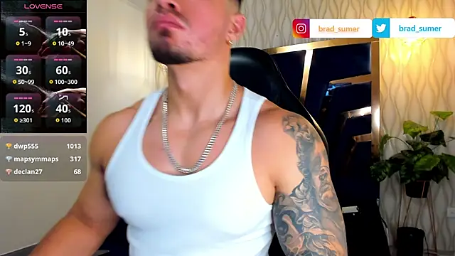 Snapshot of Brad_Summer chatting on September 17, 2025, 5:36 pm Brad Summer online show from September 17, 2025, 5:36 pm