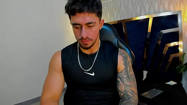 Snapshot of Brad_Summer chatting on September 25, 2025, 5:27 pm Brad Summer online show from September 25, 2025, 5:27 pm