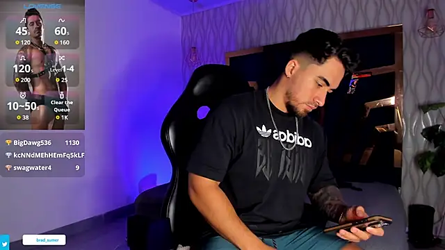 Snapshot of Brad_Summer chatting on December 16, 2025, 5:29 pm Brad Summer online show from December 16, 2025, 5:29 pm