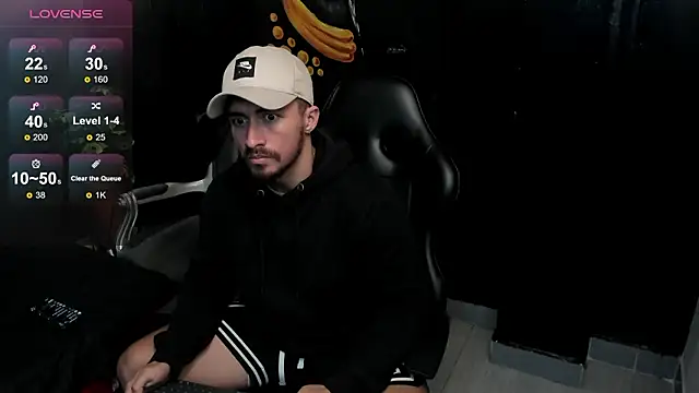 Snapshot of Brad_Summer chatting on February 24, 2026, 11:14 pm Brad Summer online show from February 24, 2026, 11:14 pm