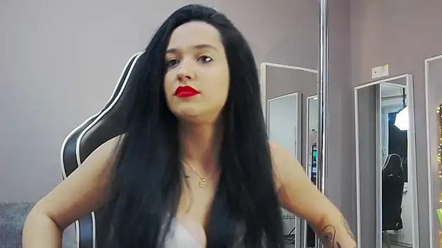 Snapshot of Eva_Lovvia_ chatting on January 27, 2025, 9:11 pm Eva Lovvia online show from January 27, 2025, 9:11 pm