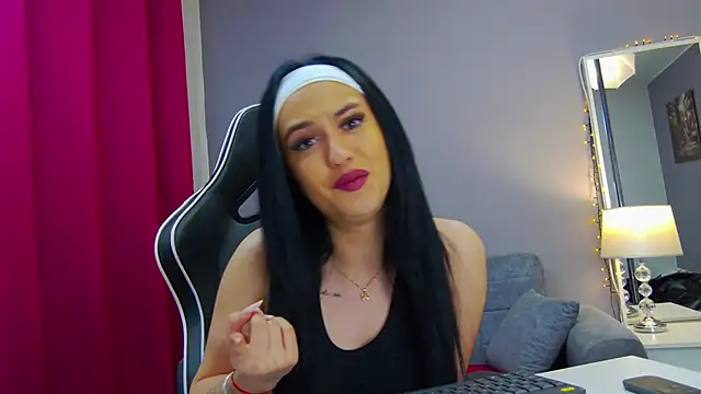 Snapshot of Eva_Lovvia_ chatting on February 17, 2025, 8:47 pm Eva Lovvia online show from February 17, 2025, 8:47 pm