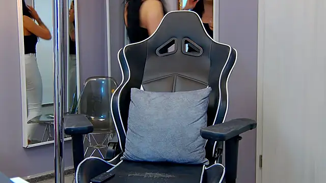 Snapshot of Eva_Lovvia_ chatting on March 10, 2025, 10:34 pm Eva Lovvia online show from March 10, 2025, 10:34 pm