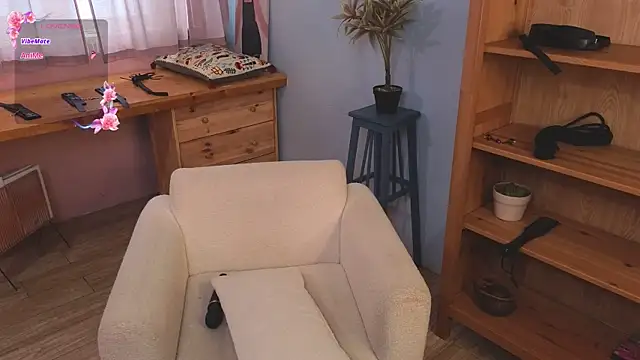 too sexxxy online show from September 20, 2025, 9:54 am