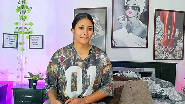 Snapshot of loretahorny chatting on February 25, 2026, 3:10 pm loretahorny online show from February 25, 2026, 3:10 pm