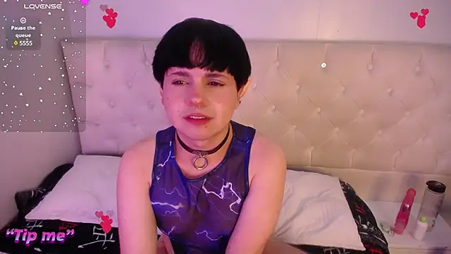 Snapshot of dalmonn_lennoxx chatting on February 25, 2025, 12:25 am dalmonn lennoxx online show from February 25, 2025, 12:25 am