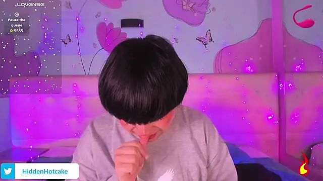 Snapshot of dalmonn_lennoxx chatting on November 19, 2025, 12:05 pm dalmonn lennoxx online show from November 19, 2025, 12:05 pm