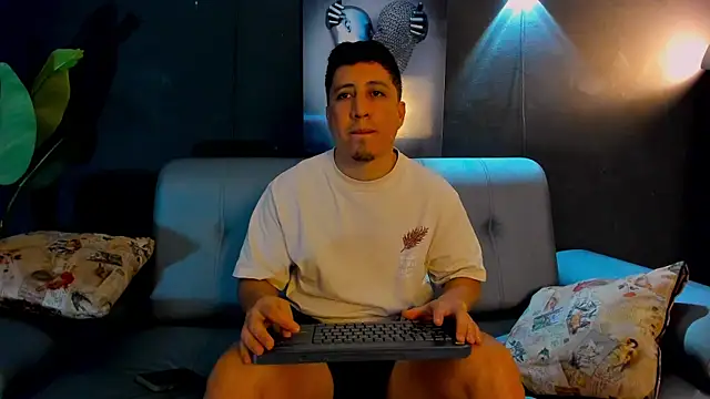 Fraannco online show from January 25, 2025, 8:42 pm