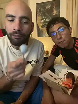 darkdesire 01 online show from February 8, 2025, 1:22 am