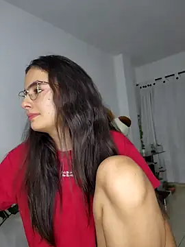 baaby-miiaa online show from January 30, 2025, 4:27 am