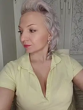 Anesteishen online show from November 26, 2025, 5:25 pm